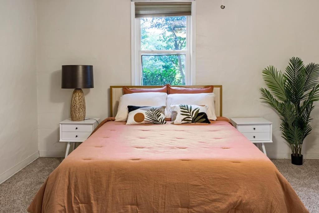 Cozy Buckhead Suite - Great Area, Free Easy Parking, Near Shops And Restaurants Atlanta Exteriör bild