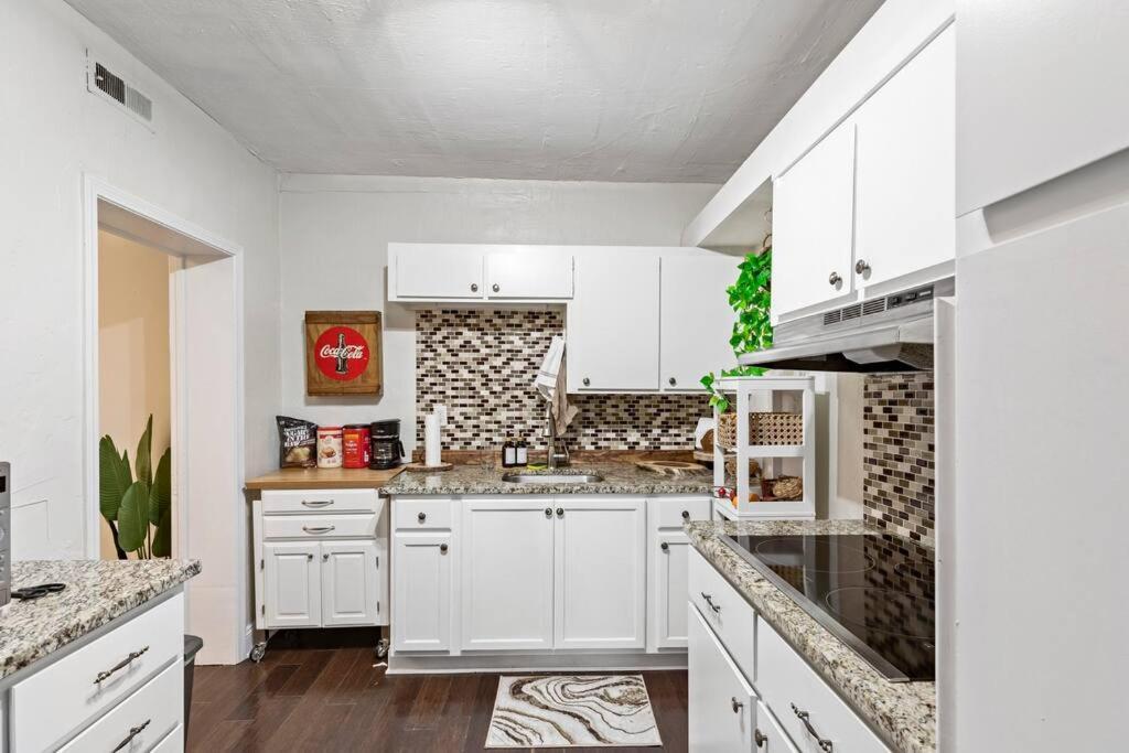 Cozy Buckhead Suite - Great Area, Free Easy Parking, Near Shops And Restaurants Atlanta Exteriör bild
